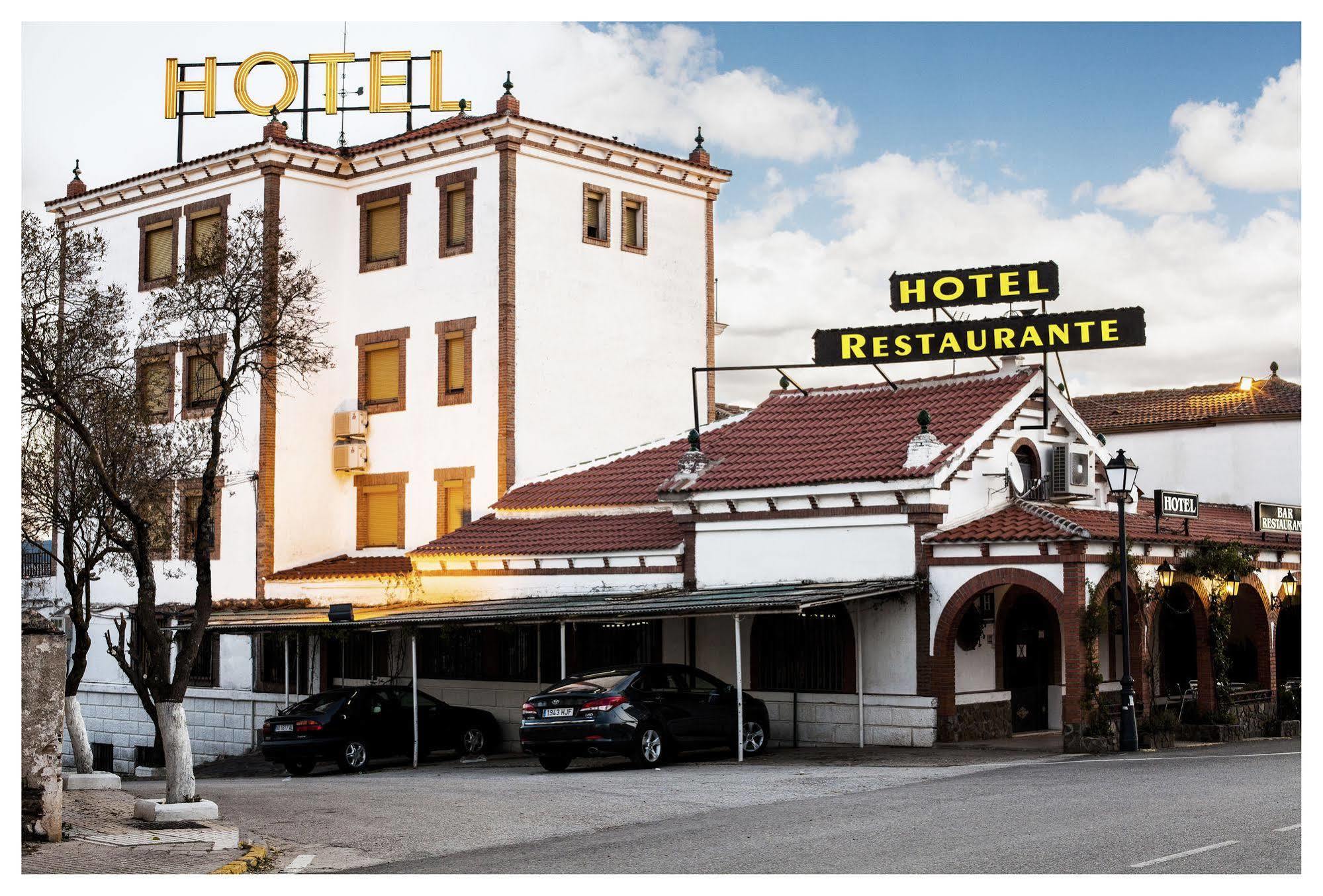 El Meson De Despenaperros Hotel Санта Елена Екстериор снимка